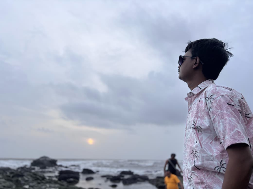 Evening walk along the palm-lined coast in Goa